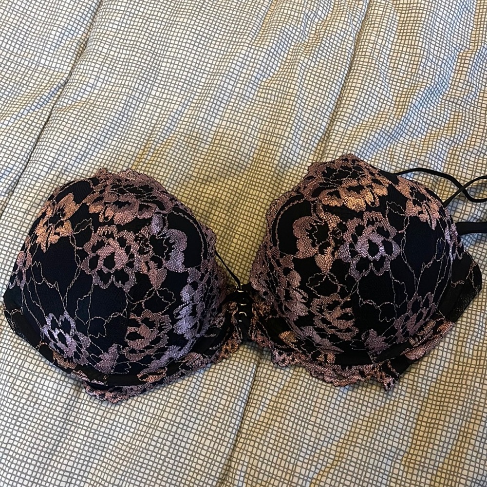 La Senza bra with lace NWOT 38D
